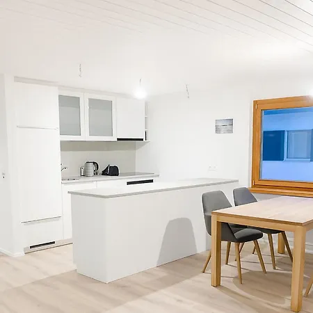 Sonnige Und Gemuetlich Eingerichtete Direkt Am Skilift * 세드런