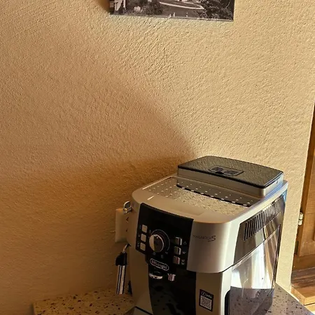 Sonnige Und Gemuetlich Eingerichtete Direkt Am Skilift Sedrun